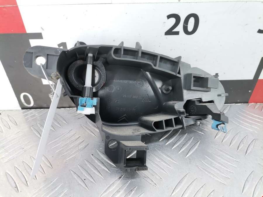9623200177 Ручка двери внутренняя передняя левая Citroen Xsara (1997-2006) Хетчбэк 5дв. 2006г. | Фото № 4 9623200177 Ручка двери внутренняя передняя левая Citroen Xsara (1997-2006) Хетчбэк 5дв. 2006г. - Фото 4