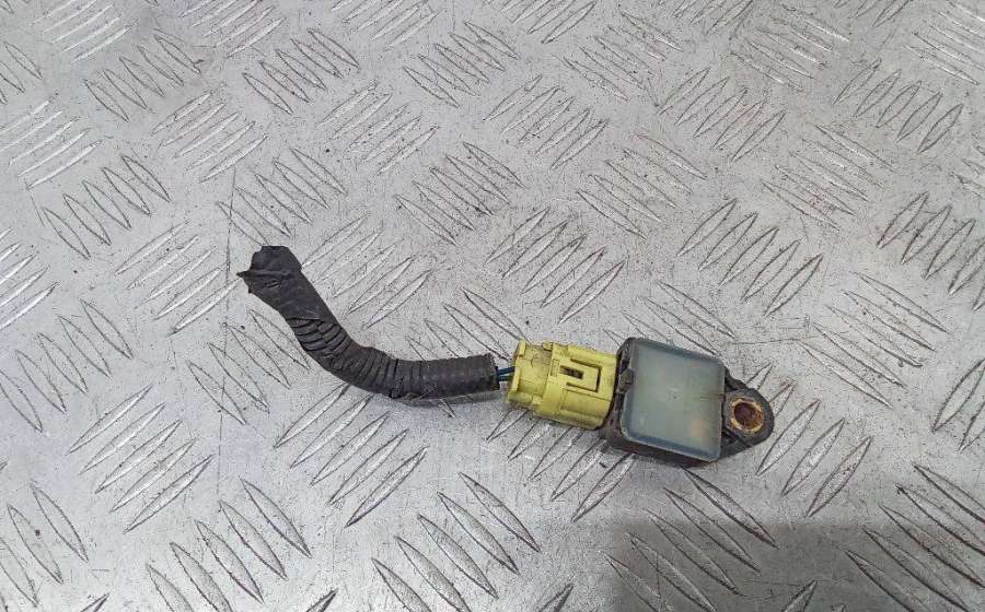 959201H100 Датчик удара  Hyundai i30 2008г. | Фото № 3  959201H100 Датчик удара  Hyundai i30 2008г. - Фото 3