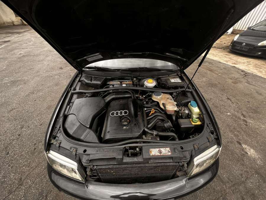 8D0839016A Замок двери задней правой Audi A4 B5 (1994-2001) Универсал 1998г. | Фото № 11 8D0839016A Замок двери задней правой Audi A4 B5 (1994-2001) Универсал 1998г. - Фото 11