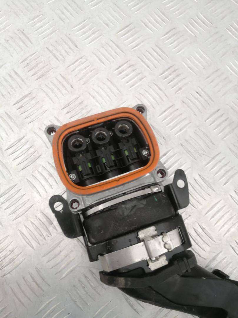 6.1136809228929E+17 Провод высоковольтный BMW 3 седан 2021г. | Фото № 2 6.1136809228929E+17 Провод высоковольтный BMW 3 седан 2021г. - Фото 2