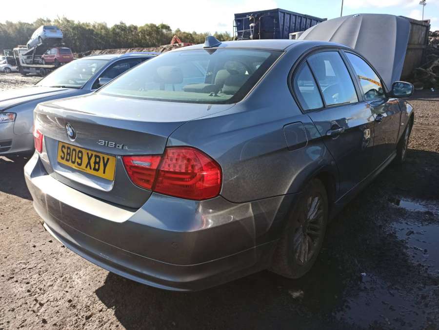 Подушка (опора) крепления двигателя BMW 3-Series (E90/E91/E92/E93) (2004-2013) Седан 2009г. | Фото № 13 Подушка (опора) крепления двигателя BMW 3-Series (E90/E91/E92/E93) (2004-2013) Седан 2009г. - Фото 13