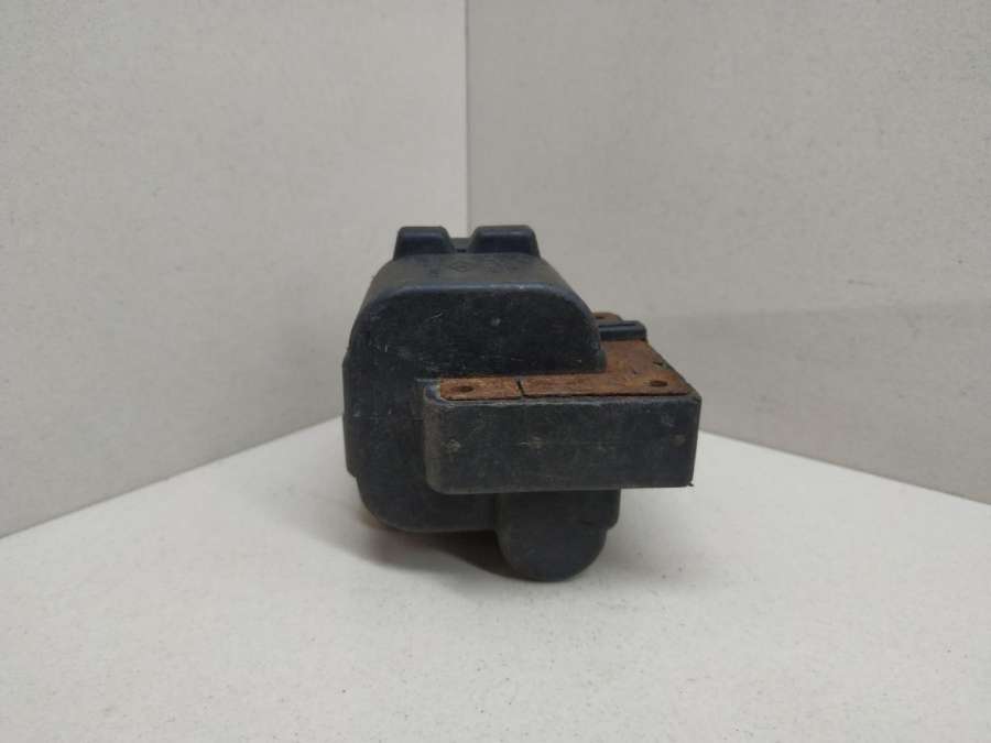 77008509992526111A Катушка зажигания Renault Laguna 1998г. | Фото № 4 77008509992526111A Катушка зажигания Renault Laguna 1998г. - Фото 4