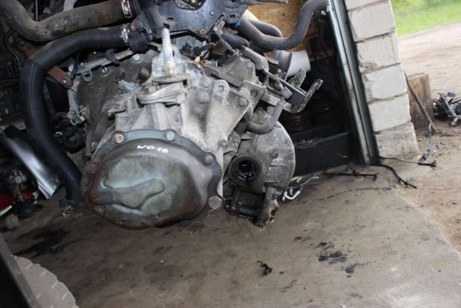 20DL69 МКПП  Citroen Xsara Picasso 2001г. | Фото № 5  20DL69 МКПП  Citroen Xsara Picasso 2001г. - Фото 5