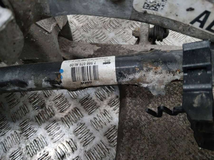 7566075 Полуось задняя левая  BMW 7 2012г. | Фото № 3  7566075 Полуось задняя левая  BMW 7 2012г. - Фото 3