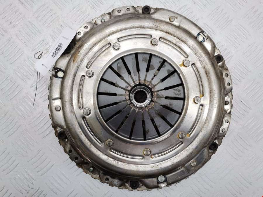 Маховик (демпфер сцепления) Peugeot 307 (2001-2008) Хетчбэк 5дв. 2004г. | Фото № 1 Маховик (демпфер сцепления) Peugeot 307 (2001-2008) Хетчбэк 5дв. 2004г. - Фото 1