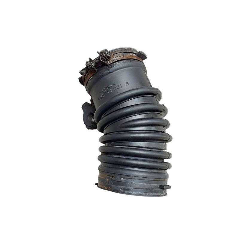 L81313221 Патрубок воздушного фильтра Mazda 6 2004г. | Фото № 1 L81313221 Патрубок воздушного фильтра Mazda 6 2004г. - Фото 1