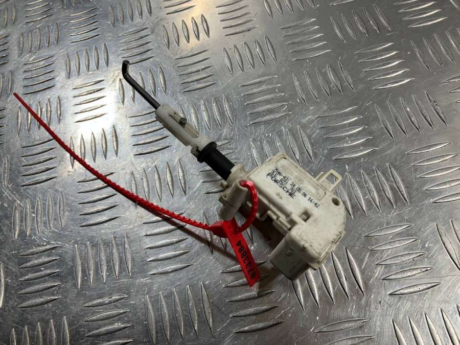 7L5827761 Активатор замка багажника  Audi Q7 4L 2012г. | Фото № 5  7L5827761 Активатор замка багажника  Audi Q7 4L 2012г. - Фото 5