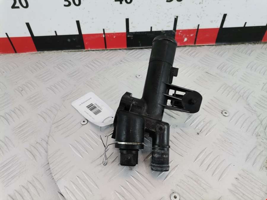 Корпус термостата Nissan Micra K12 (2002-2010) Хетчбэк 5дв. 2006г. | Фото № 4 Корпус термостата Nissan Micra K12 (2002-2010) Хетчбэк 5дв. 2006г. - Фото 4