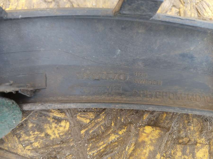 30655181 Молдинг крыла переднего левого  Volvo XC90 внедорожник 2005г. | Фото № 9  30655181 Молдинг крыла переднего левого  Volvo XC90 внедорожник 2005г. - Фото 9