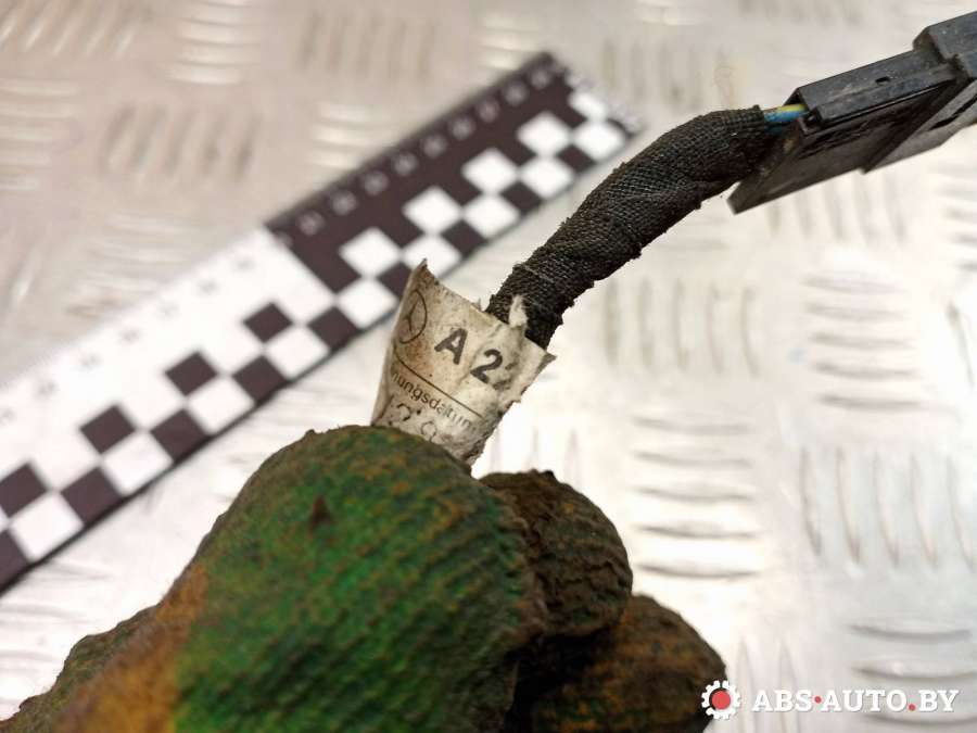 2205404208 Проводка бампера заднего  Mercedes-Benz CL W215 2004г. | Фото № 6  2205404208 Проводка бампера заднего  Mercedes-Benz CL W215 2004г. - Фото 6