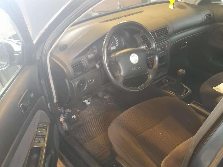 3B0959855 Кнопка стеклоподъемника Volkswagen Passat 5 (1996-2000) Универсал 1998г. | Фото № 7 3B0959855 Кнопка стеклоподъемника Volkswagen Passat 5 (1996-2000) Универсал 1998г. - Фото 7