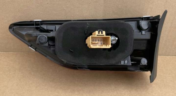 5H0945093D Фонарь задний левый Volkswagen Golf 8 поколение (2019-2024) 2019г. | Фото № 2 5H0945093D Фонарь задний левый Volkswagen Golf 8 поколение (2019-2024) 2019г. - Фото 2