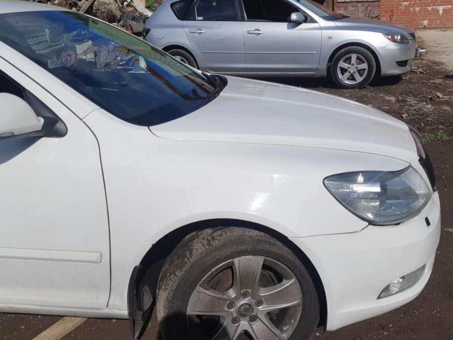 Стеклоподъемник электрический двери задней правой Skoda Octavia 1Z (2004-2013) Хетчбэк 5дв. 2011г. | Фото № 12 Стеклоподъемник электрический двери задней правой Skoda Octavia 1Z (2004-2013) Хетчбэк 5дв. 2011г. - Фото 12