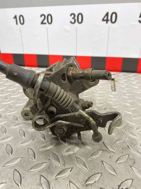 Суппорт задний правый Volkswagen Golf 2006г. | Фото № 2 Суппорт задний правый Volkswagen Golf 2006г. - Фото 2