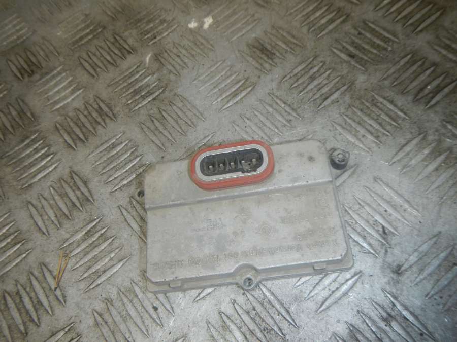 5DV00829000 Блок управления светом Audi A6 0000г. | Фото № 2 5DV00829000 Блок управления светом Audi A6 0000г. - Фото 2