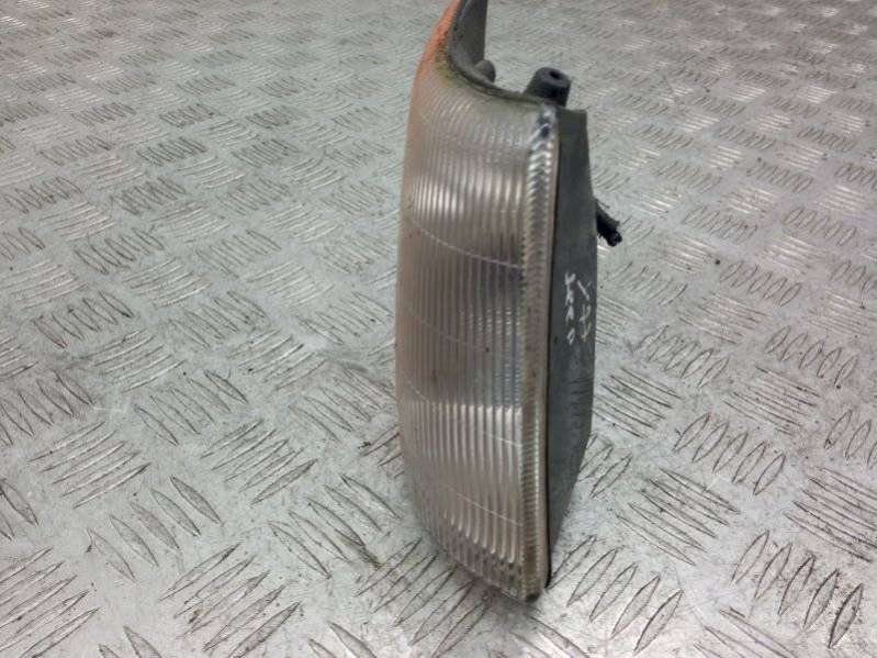 Поворотник правый Jeep Grand Cherokee ZJ 1996г. | Фото № 2 Поворотник правый Jeep Grand Cherokee ZJ 1996г. - Фото 2