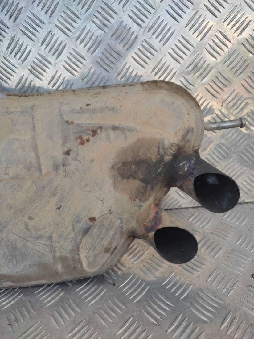 Банка глушителя задняя  Volkswagen Touran 1 2007г. | Фото № 8   Банка глушителя задняя  Volkswagen Touran 1 2007г. - Фото 8