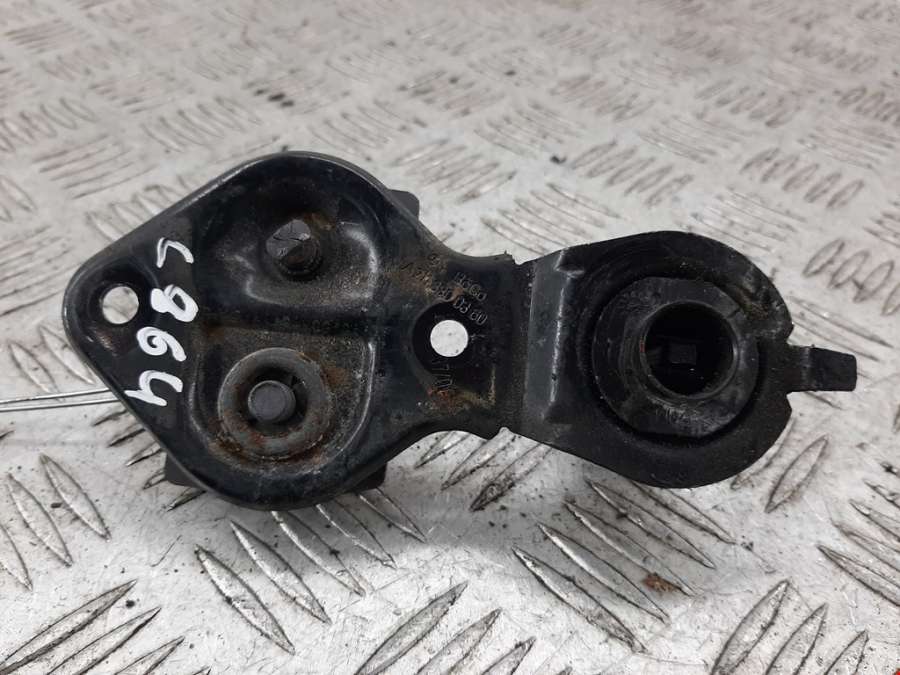 Замок капота Mercedes CLS-Class (W219) (2004-2010) Седан 2007г. | Фото № 2 Замок капота Mercedes CLS-Class (W219) (2004-2010) Седан 2007г. - Фото 2