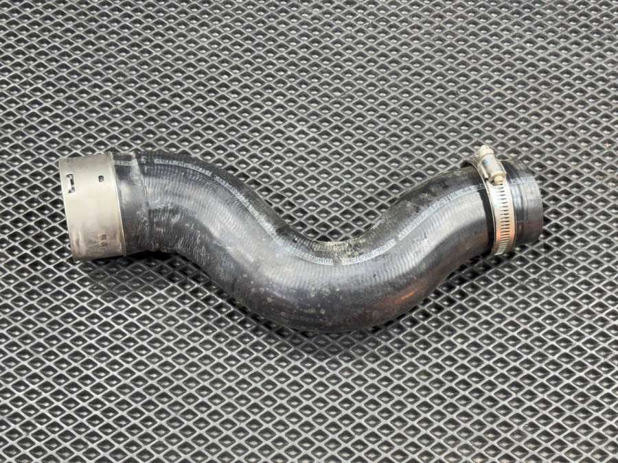 LX61-6C646-JA Патрубок интеркулера  Ford Bronco Sport  2021г. | Фото № 4  LX61-6C646-JA Патрубок интеркулера  Ford Bronco Sport  2021г. - Фото 4