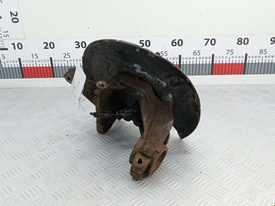 Ступица (кулак цапфа) задняя правая Ford Mondeo 3 (2000-2007) Хетчбэк 5дв. 2004г. | Фото № 5 Ступица (кулак цапфа) задняя правая Ford Mondeo 3 (2000-2007) Хетчбэк 5дв. 2004г. - Фото 5