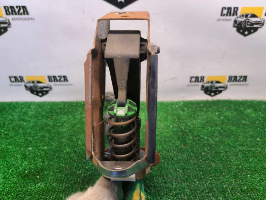 6Q1721059AH Педаль сцепления Seat Ibiza III 2007г. | Фото № 7 6Q1721059AH Педаль сцепления Seat Ibiza III 2007г. - Фото 7