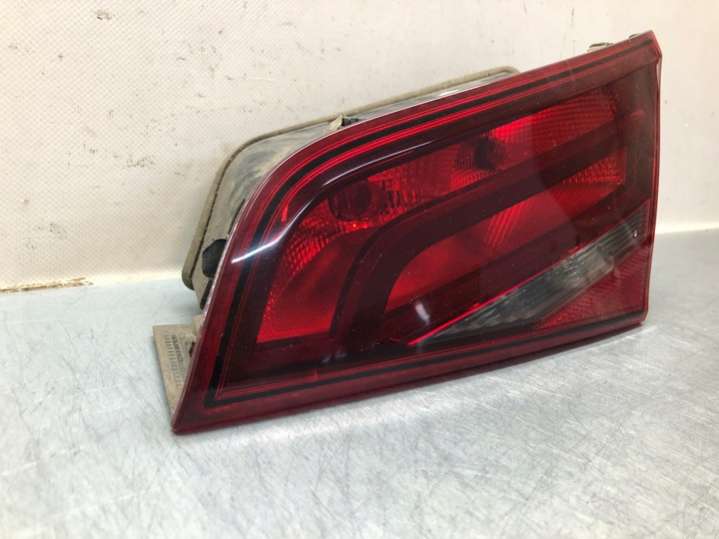 8V4945094 Фонарь задний правый  Audi A3 8V (2012-2016) 2012г. | Фото № 2  8V4945094 Фонарь задний правый  Audi A3 8V (2012-2016) 2012г. - Фото 2