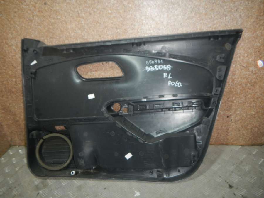 6RU867011 Обшивка двери передней левой Volkswagen Polo 0000г. | Фото № 7 6RU867011 Обшивка двери передней левой Volkswagen Polo 0000г. - Фото 7