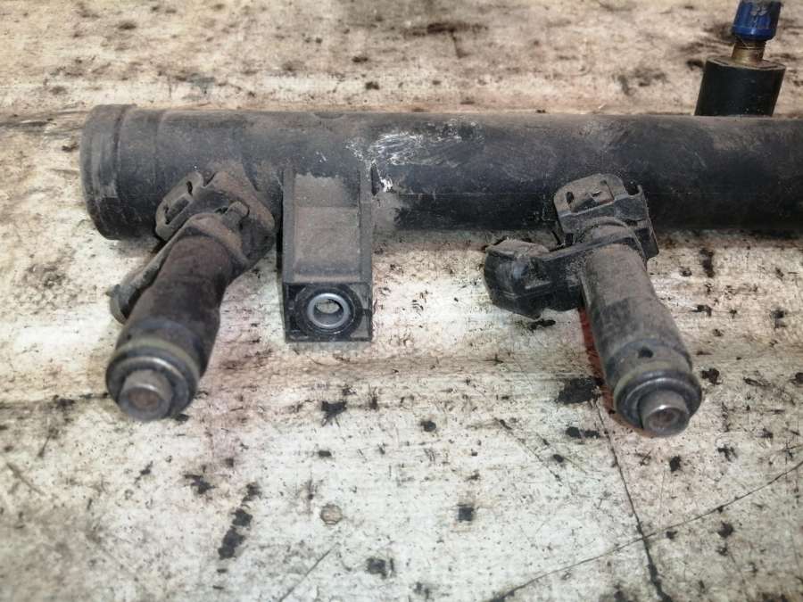 Форсунка  Citroen C5 2006г. | Фото № 5   Форсунка  Citroen C5 2006г. - Фото 5