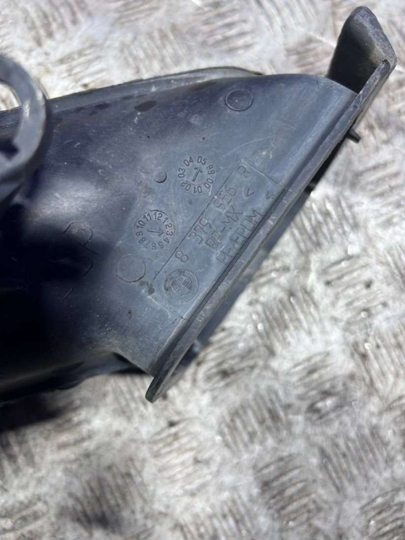 8379956 Воздуховод  BMW 7 E65/E66 2005г. | Фото № 4  8379956 Воздуховод  BMW 7 E65/E66 2005г. - Фото 4