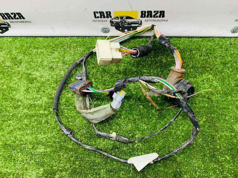 Электропроводка двери передней правой   Citroen Xsara 1997г. | Фото № 5    Электропроводка двери передней правой   Citroen Xsara 1997г. - Фото 5