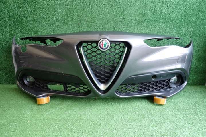 Бампер передний  Alfa Romeo Stelvio 1 поколение (2016-2024) 2016г. | Фото № 1   Бампер передний  Alfa Romeo Stelvio 1 поколение (2016-2024) 2016г. - Фото 1