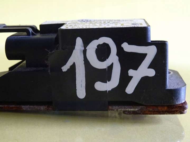 7700437300A Датчик удара Renault Megane 1 поколение (1995-1999) 1995г. | Фото № 3 7700437300A Датчик удара Renault Megane 1 поколение (1995-1999) 1995г. - Фото 3