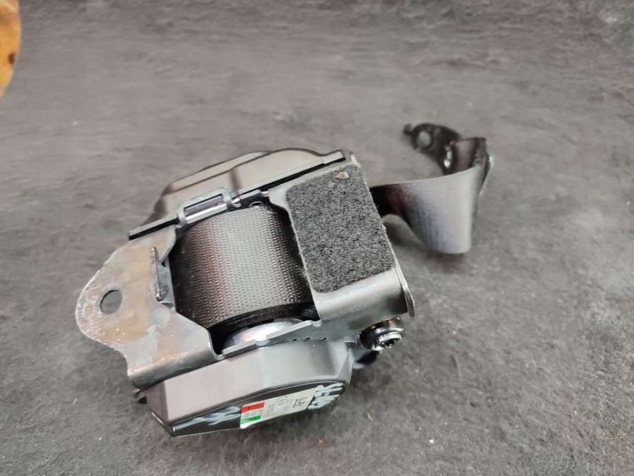 632657800D Ремень безопасности задний левый BMW 5 G30/G31 2019г. | Фото № 6 632657800D Ремень безопасности задний левый BMW 5 G30/G31 2019г. - Фото 6