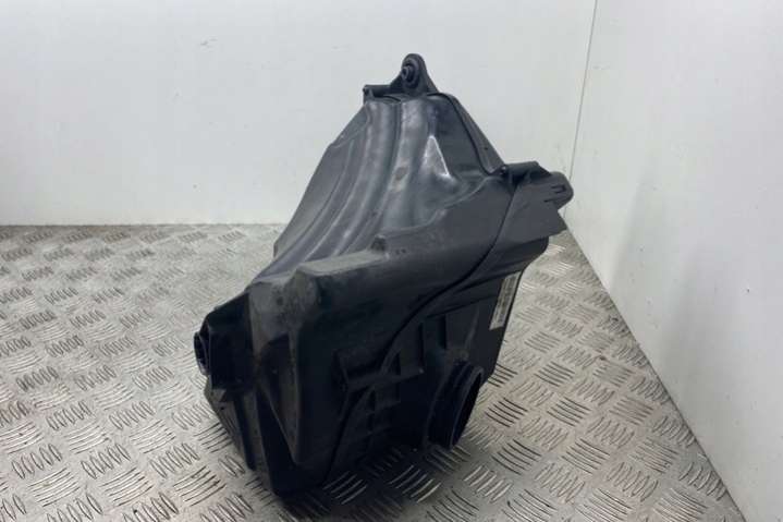 7532754 Корпус воздушного фильтра  BMW 3 E90/E91/E92/E9 (2005-201) 2005г. | Фото № 2  7532754 Корпус воздушного фильтра  BMW 3 E90/E91/E92/E9 (2005-201) 2005г. - Фото 2