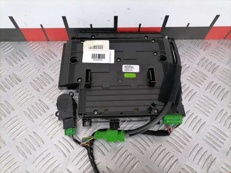 Блок управления климат-контроля Volvo XC60 1 (2008-2017) Внедорожник 5дв. 2010г. | Фото № 2 Блок управления климат-контроля Volvo XC60 1 (2008-2017) Внедорожник 5дв. 2010г. - Фото 2