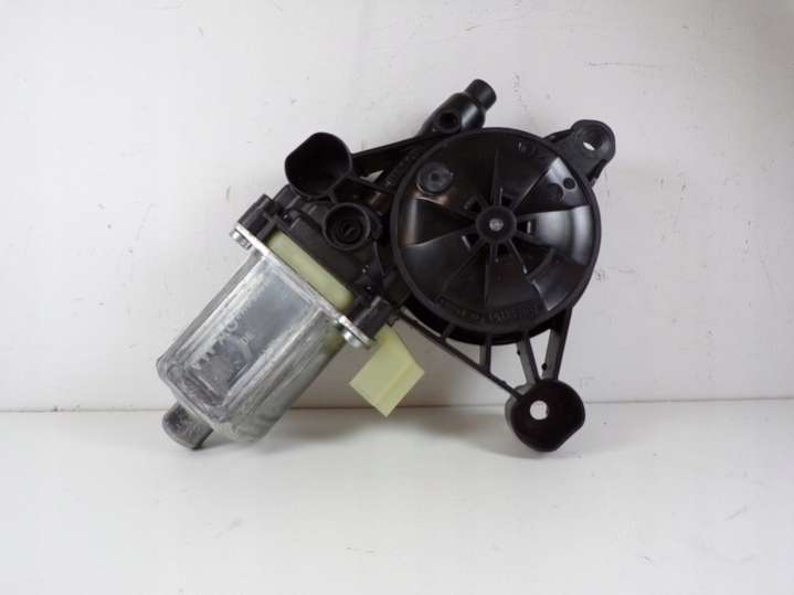 8W0959801 Моторчик стеклоподъемника Audi E-tron 1 поколение (2018-2024) 2018г. | Фото № 7 8W0959801 Моторчик стеклоподъемника Audi E-tron 1 поколение (2018-2024) 2018г. - Фото 7