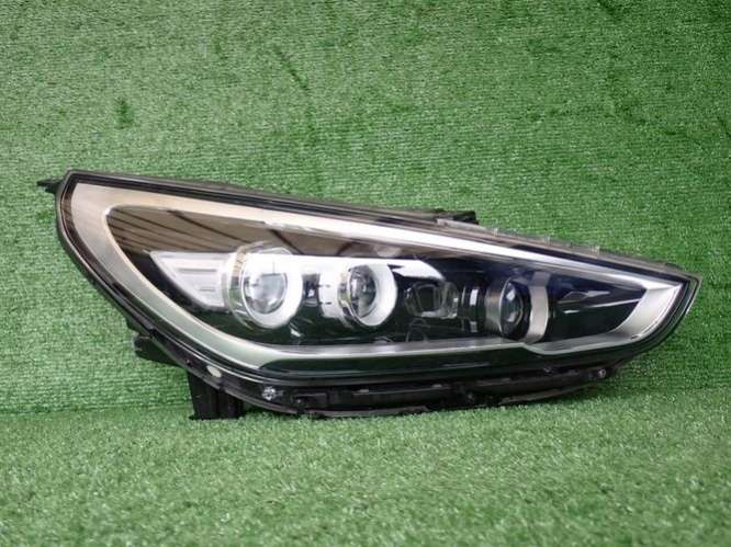 92102-G4100 Фара правая  Hyundai i30 3 поколение (2017-2018) 2017г. | Фото № 1  92102-G4100 Фара правая  Hyundai i30 3 поколение (2017-2018) 2017г. - Фото 1