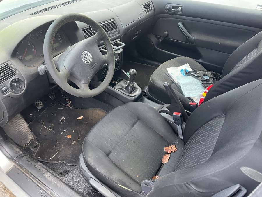 1J0721261D Цилиндр сцепления рабочий Volkswagen Golf 4 (1997-2004) Хетчбэк 3дв. 2001г. | Фото № 8 1J0721261D Цилиндр сцепления рабочий Volkswagen Golf 4 (1997-2004) Хетчбэк 3дв. 2001г. - Фото 8