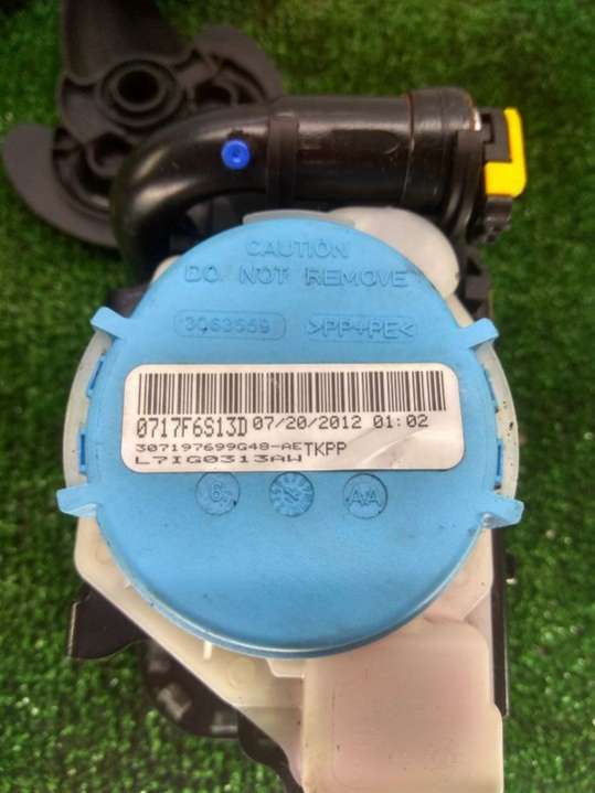 8U0857706A  Ремень безопасности передний R   Audi Q3 8U 2005г. | Фото № 5  8U0857706A  Ремень безопасности передний R   Audi Q3 8U 2005г. - Фото 5