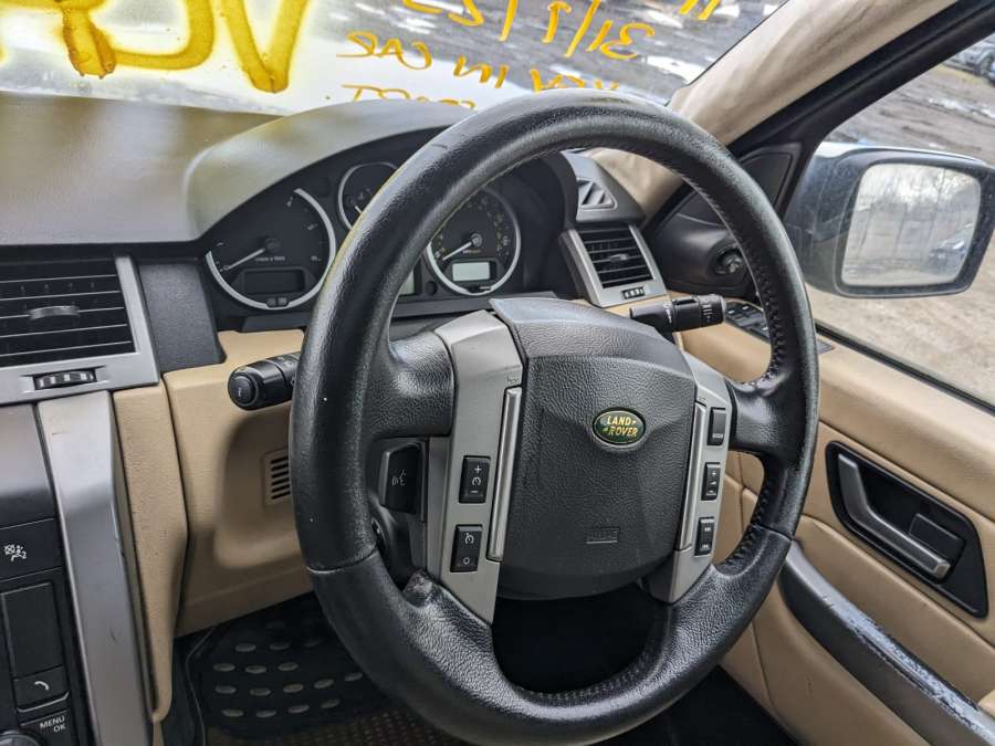 0638000190 Сервопривод (электропривод моторчик привода) заслонки печки Land Rover Range Rover Sport 1 (2005-2013) Внедорожник 5дв. 2008г. | Фото № 8 0638000190 Сервопривод (электропривод моторчик привода) заслонки печки Land Rover Range Rover Sport 1 (2005-2013) Внедорожник 5дв. 2008г. - Фото 8