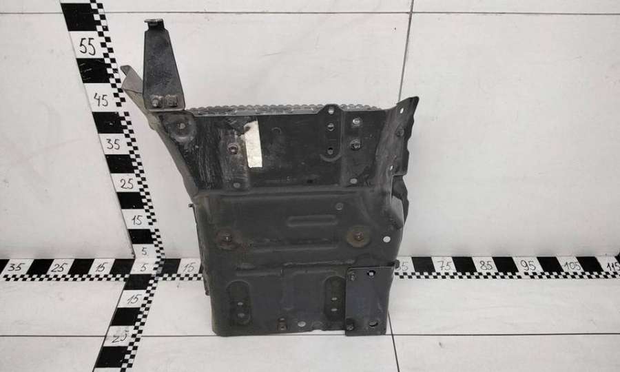 2554005 Подножка кабины левая Scania 6 R-Series Scania P 2018г. | Фото № 4 2554005 Подножка кабины левая Scania 6 R-Series Scania P 2018г. - Фото 4