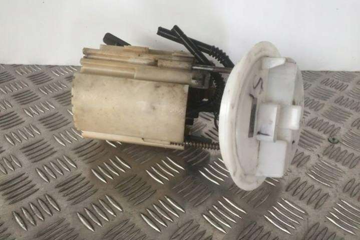 W204 A2044700594 Насос топливный  Mercedes B W246 (2011-2014) 2011г. | Фото № 1  W204 A2044700594 Насос топливный  Mercedes B W246 (2011-2014) 2011г. - Фото 1