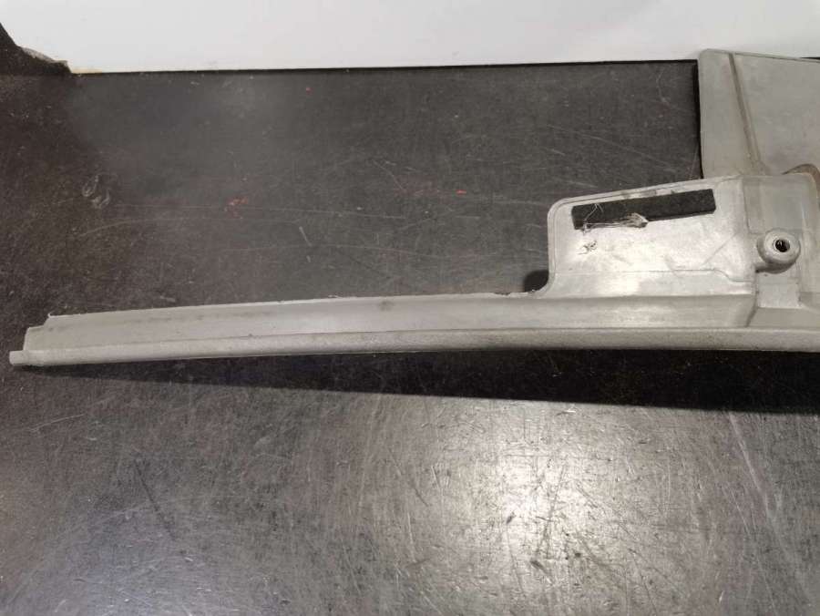 Обшивка стойки передней правой (накладка) Volkswagen Caddy 2 1998г. | Фото № 4 Обшивка стойки передней правой (накладка) Volkswagen Caddy 2 1998г. - Фото 4