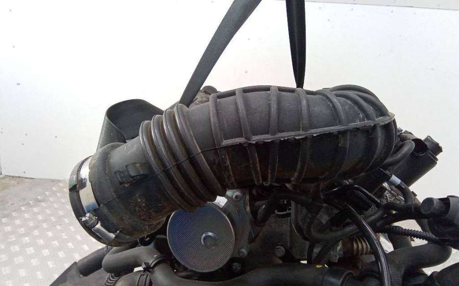 8201018897 Патрубок воздушного фильтра Renault Twingo 2011г. | Фото № 2 8201018897 Патрубок воздушного фильтра Renault Twingo 2011г. - Фото 2