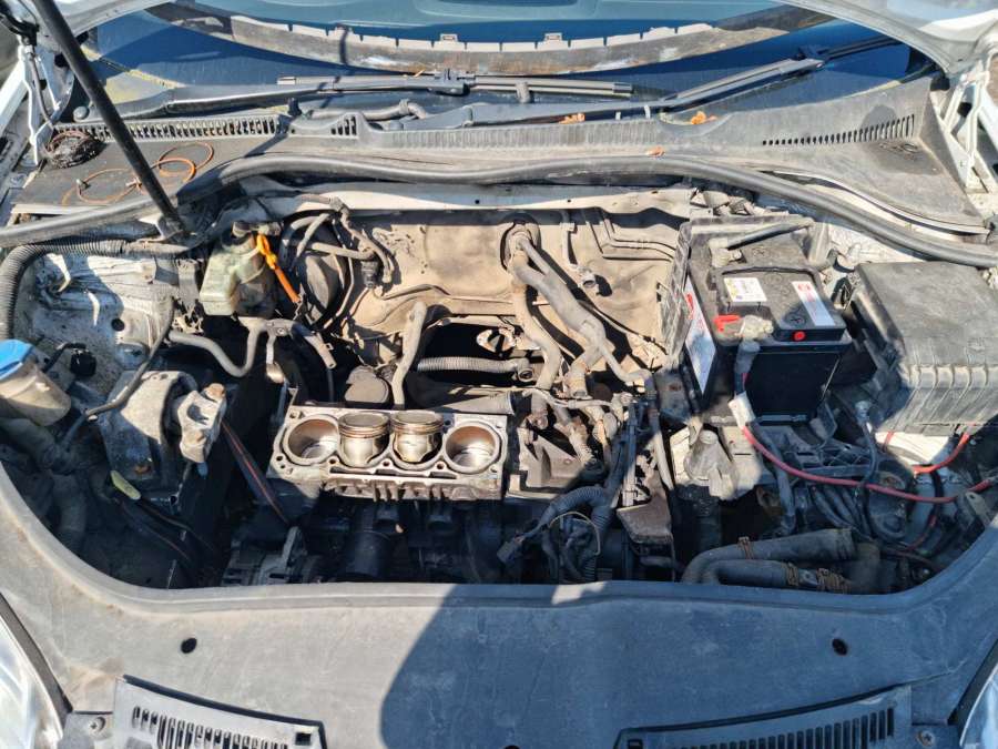 6Q0711061E Кулиса КПП Volkswagen Golf 5 (2003-2008) Хетчбэк 5дв. 2004г. | Фото № 10 6Q0711061E Кулиса КПП Volkswagen Golf 5 (2003-2008) Хетчбэк 5дв. 2004г. - Фото 10