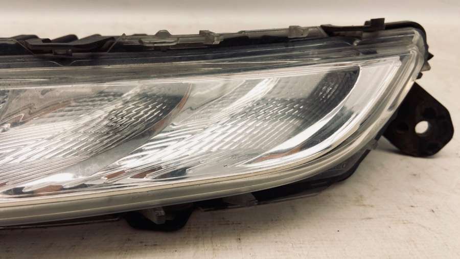 9822653980 Дневные ходовые огни левые Citroen C4 Picasso 2 2014г. | Фото № 7 9822653980 Дневные ходовые огни левые Citroen C4 Picasso 2 2014г. - Фото 7