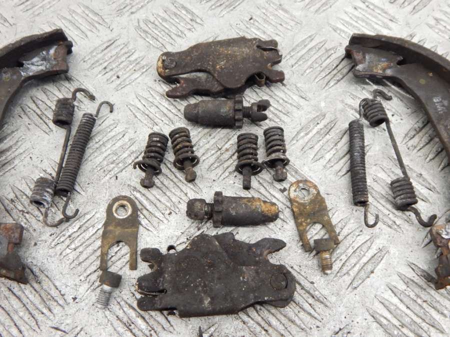 34 41 6 761 291 6761291 34 41 6 761 290 6761290 34 41 6 755 273 6755273 34 41 1 165 968 1165968 34 41 1 163 244 1163244 Механизм ручника (стояночного тормоза) BMW 1-series (E87) 2006г. | Фото № 2 34 41 6 761 291 6761291 34 41 6 761 290 6761290 34 41 6 755 273 6755273 34 41 1 165 968 1165968 34 41 1 163 244 1163244 Механизм ручника (стояночного тормоза) BMW 1-series (E87) 2006г. - Фото 2