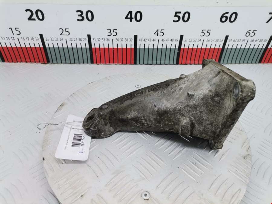 1094652 Кронштейн (крепление лапа) двигателя BMW 3-Series (E46) (1998-2007) Седан 1999г. | Фото № 4 1094652 Кронштейн (крепление лапа) двигателя BMW 3-Series (E46) (1998-2007) Седан 1999г. - Фото 4