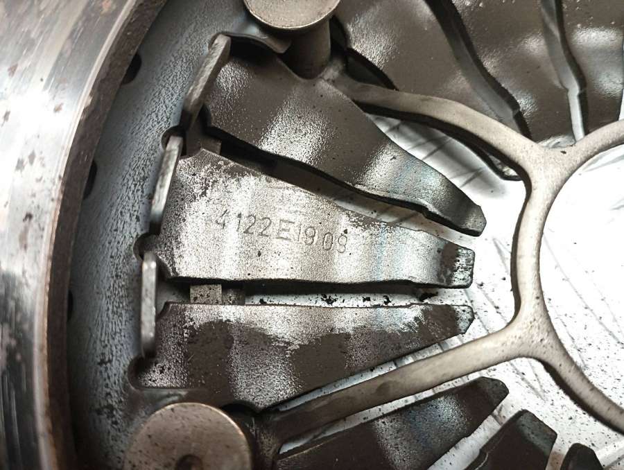 21217560876212175678424122E1909E5102 Комплект сцепления  BMW 3 E90/E91/E92/E93 2008г. | Фото № 6  21217560876212175678424122E1909E5102 Комплект сцепления  BMW 3 E90/E91/E92/E93 2008г. - Фото 6