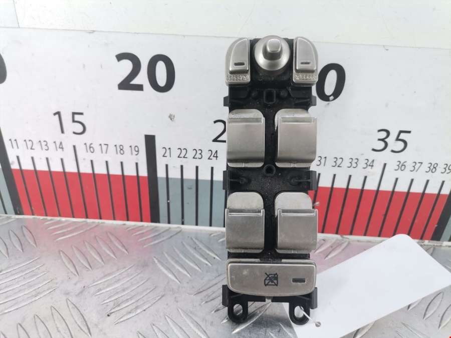 8X2314540AD Блок управления стеклоподъемниками Jaguar XF (X250) (2007-2015) Седан 2008г. | Фото № 1 8X2314540AD Блок управления стеклоподъемниками Jaguar XF (X250) (2007-2015) Седан 2008г. - Фото 1